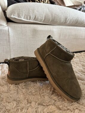 UGG Olive Green Mini